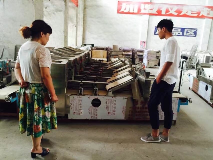 開封燴面機(jī)